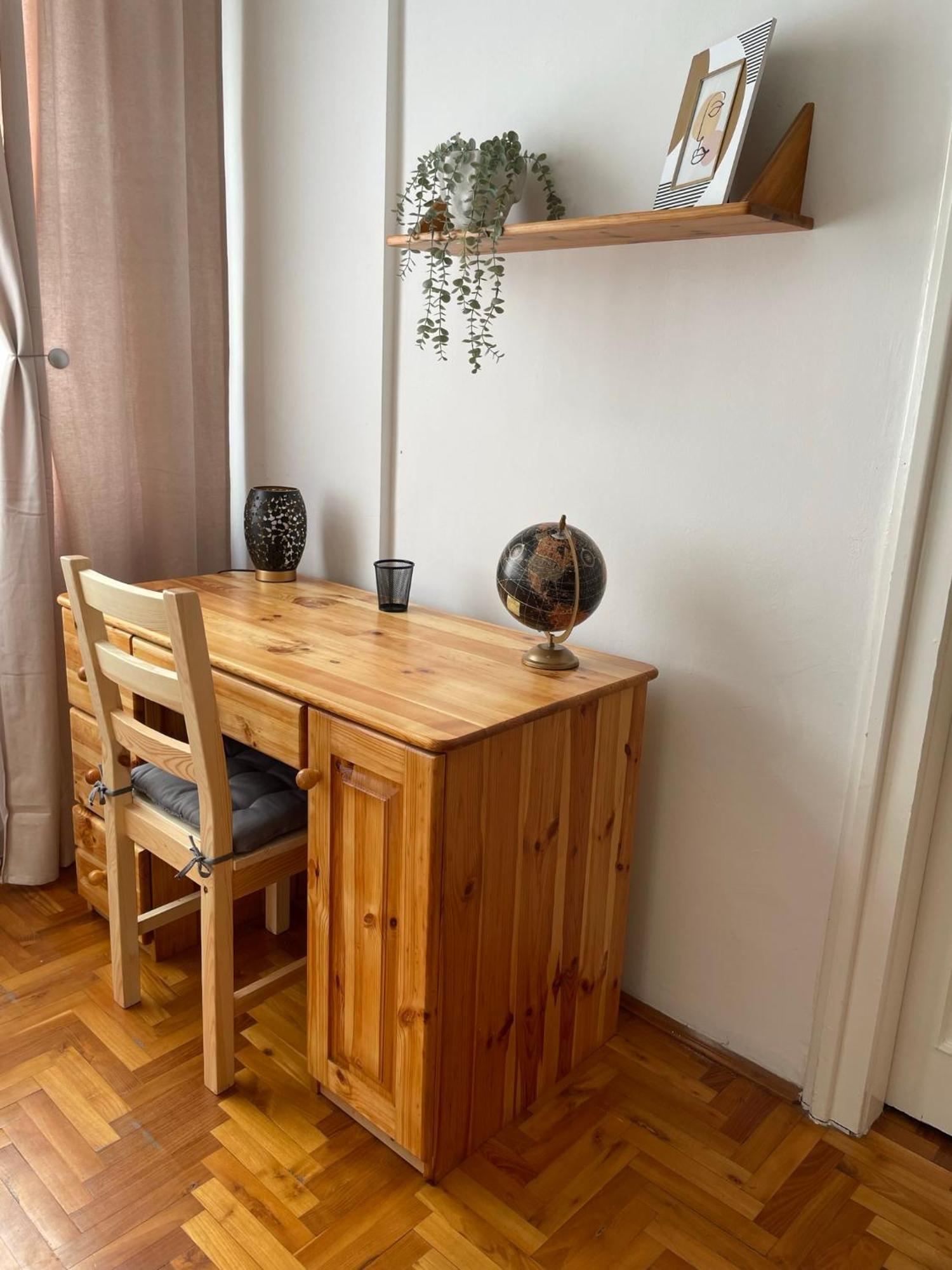 Bright & Spacious Riverside Apartment With Balcony Boedapest Buitenkant foto